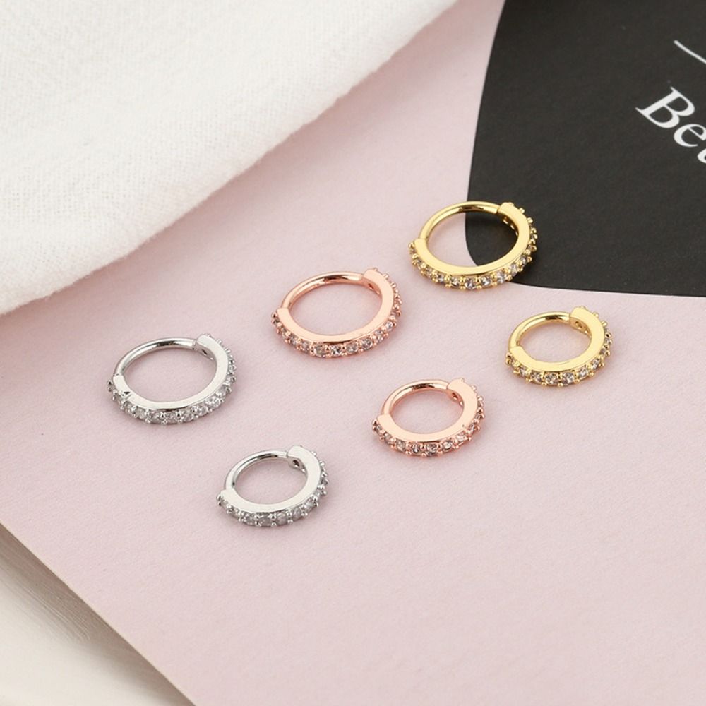 Punk Round Cubic Zircon Nose R - Body Jewelry Europe review and price